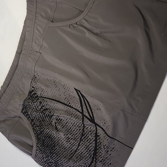 NWT Women's Columbia Skort - Picture 2 of 6